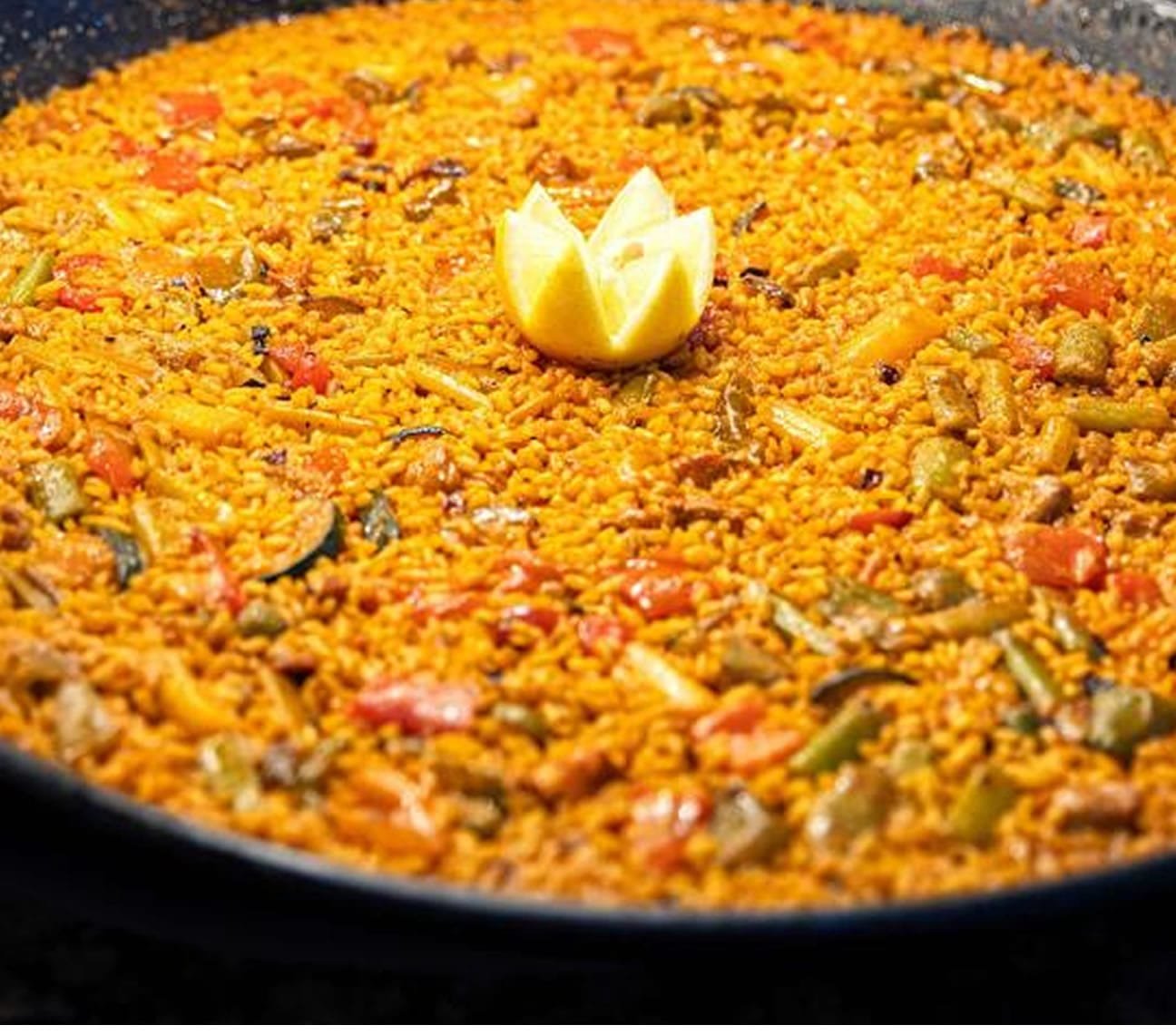 menús de empresa y grupos — benidorm | marisquería el puerto Menús de empresa y grupos en Benidorm: 5 cerrados u opción a medida. Especial fechas clave. Sin gluten/veggie, salones privados. info contratación por WhatsApp.